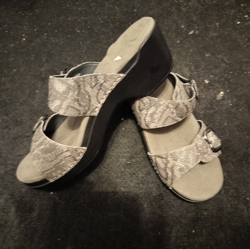 Dansko Sophie Grey Snake sz 41
